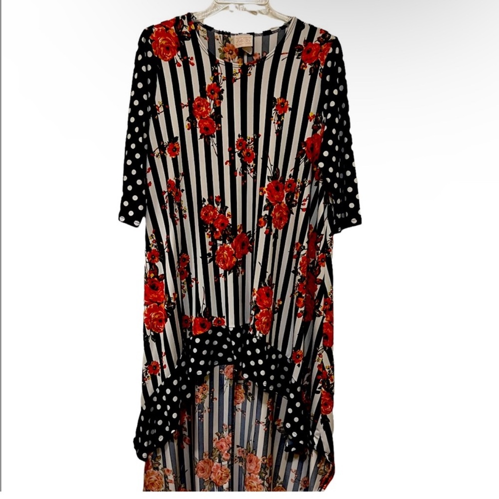 Zadie B- High Low Top